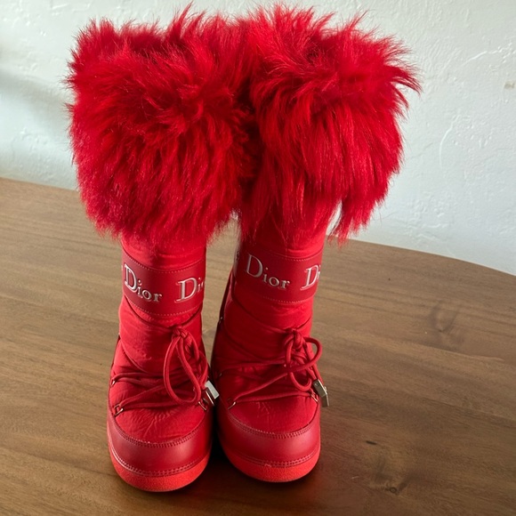 VINTAGE 2000’s  CHRISTIAN DIOR MOON BOOTS - Picture 3 of 5